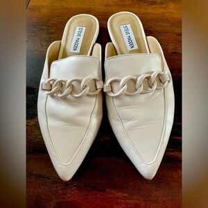 Steve Madden Ivory Leather Slide Loafers with Ivory Chain // Size 7.5